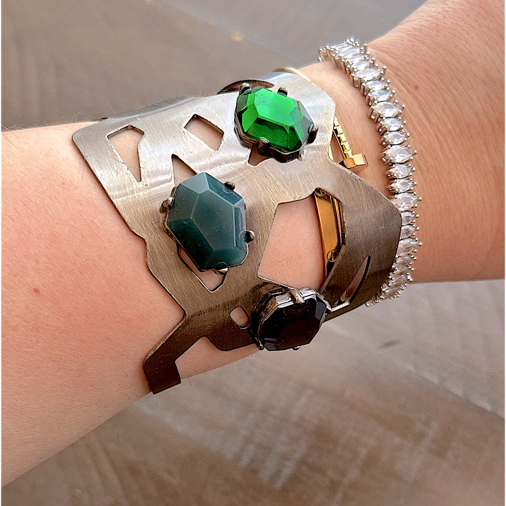 Bracelet/ Bangle
